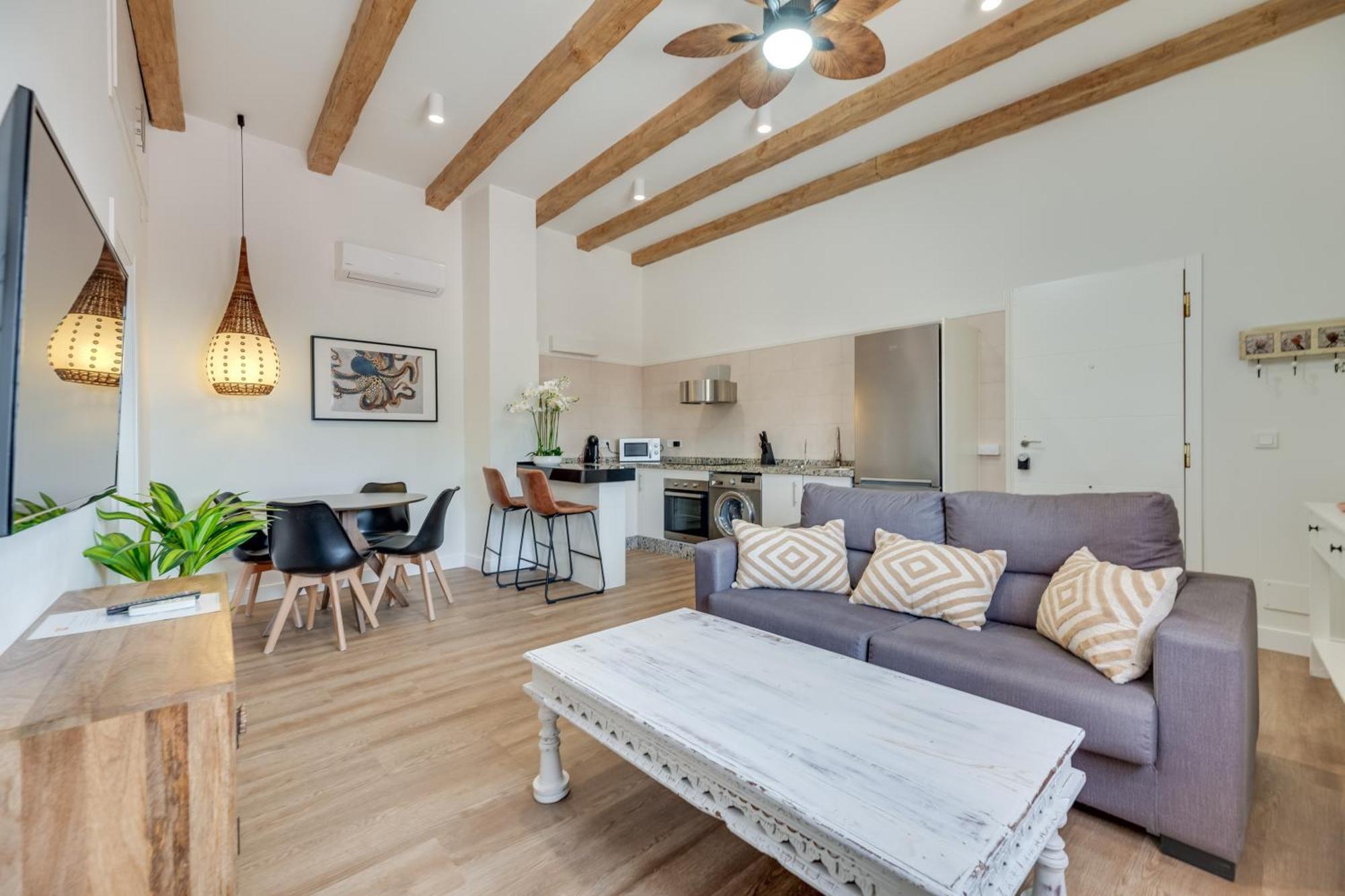 Sea View With Shared Terrace Apartment Malaga Exterior photo